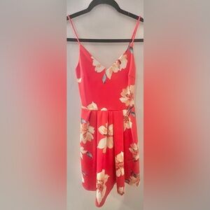 Soprano Dress

• floral
• circle skirt
• festival 
• flowy
